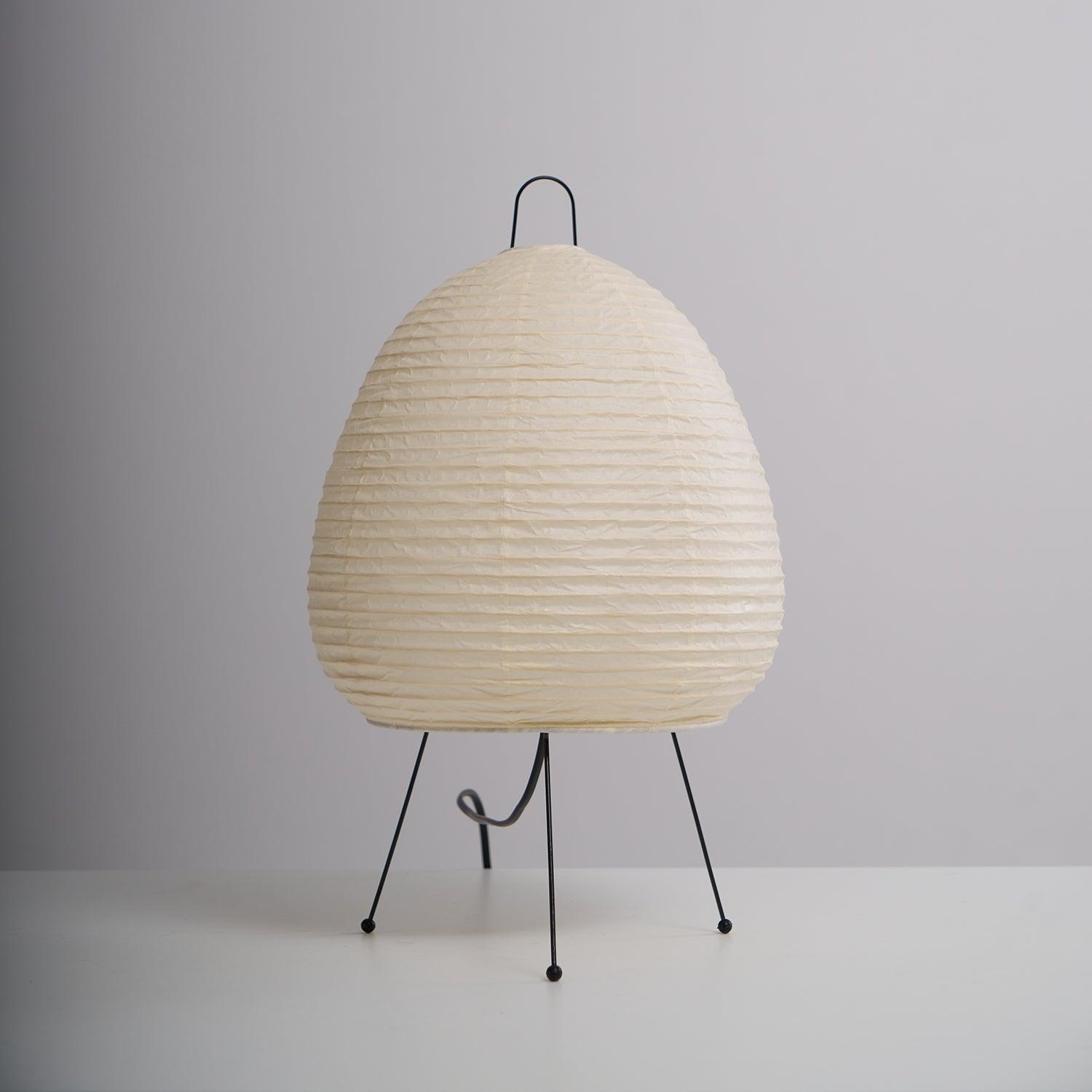 Akari Table Lamp 10.2