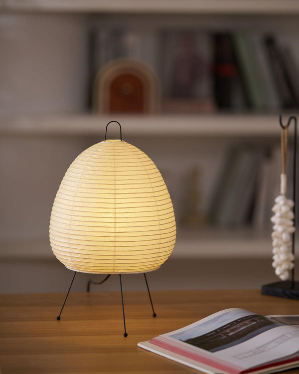Akari Table Lamp 10.2