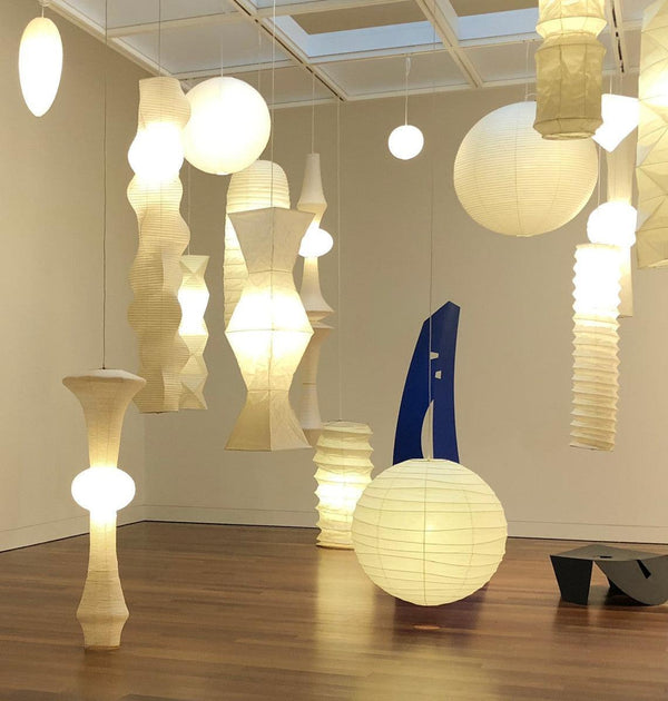 Akari E Pendant Light 12.2