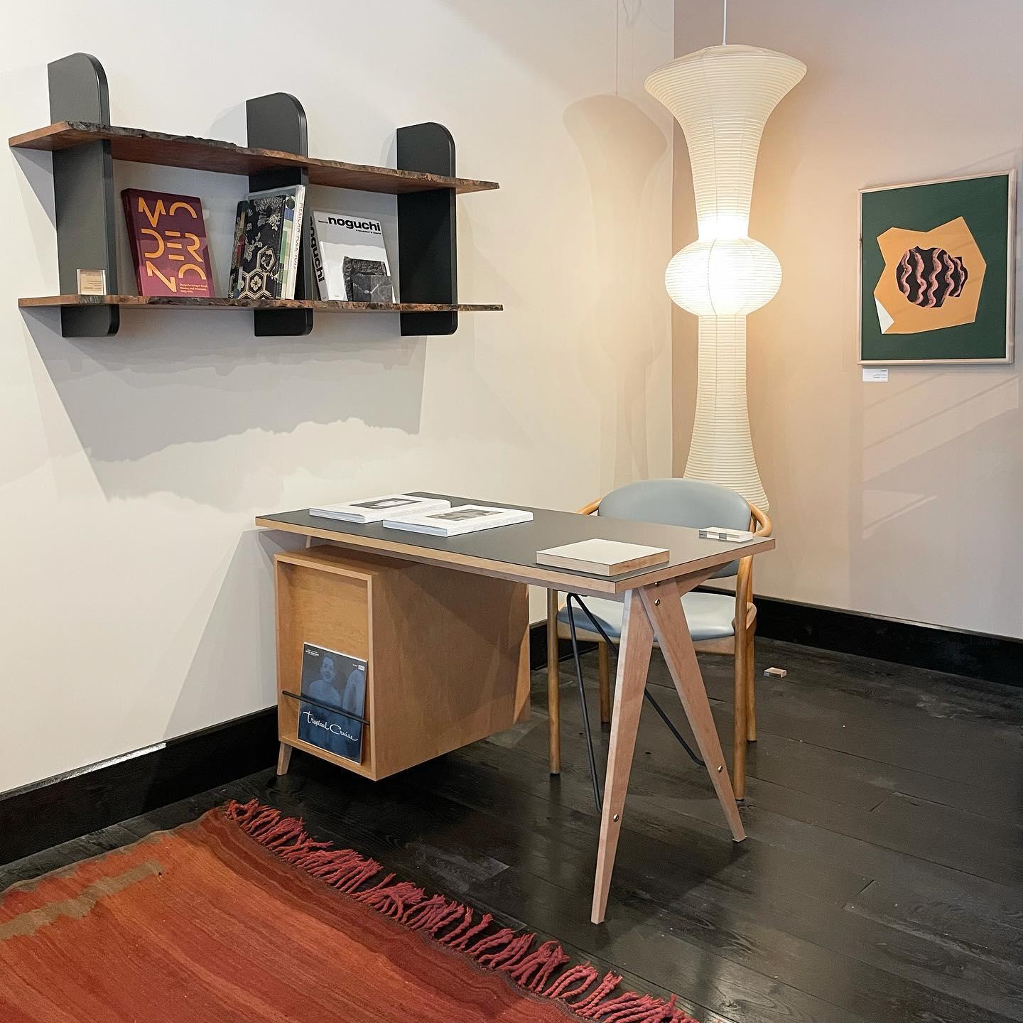 Akari E Pendant Light 12.2