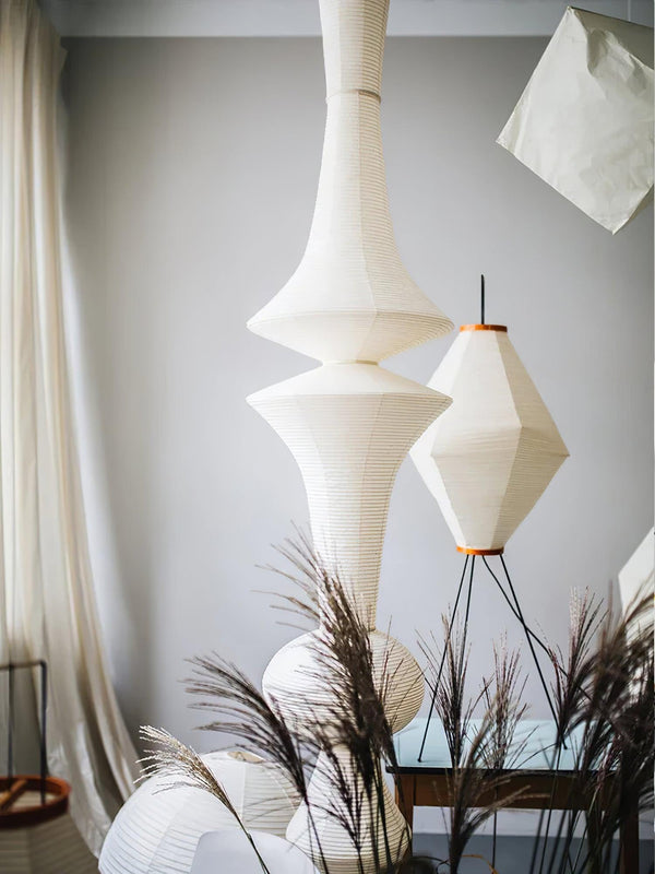 Akari E Pendant Light 12.2