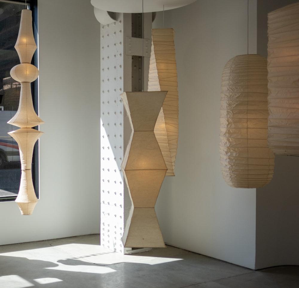 Akari E Pendant Light 12.2