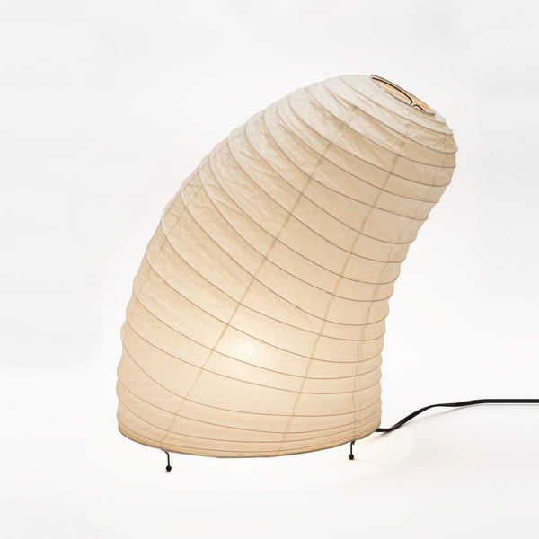 Akari Table Lamp 10.2