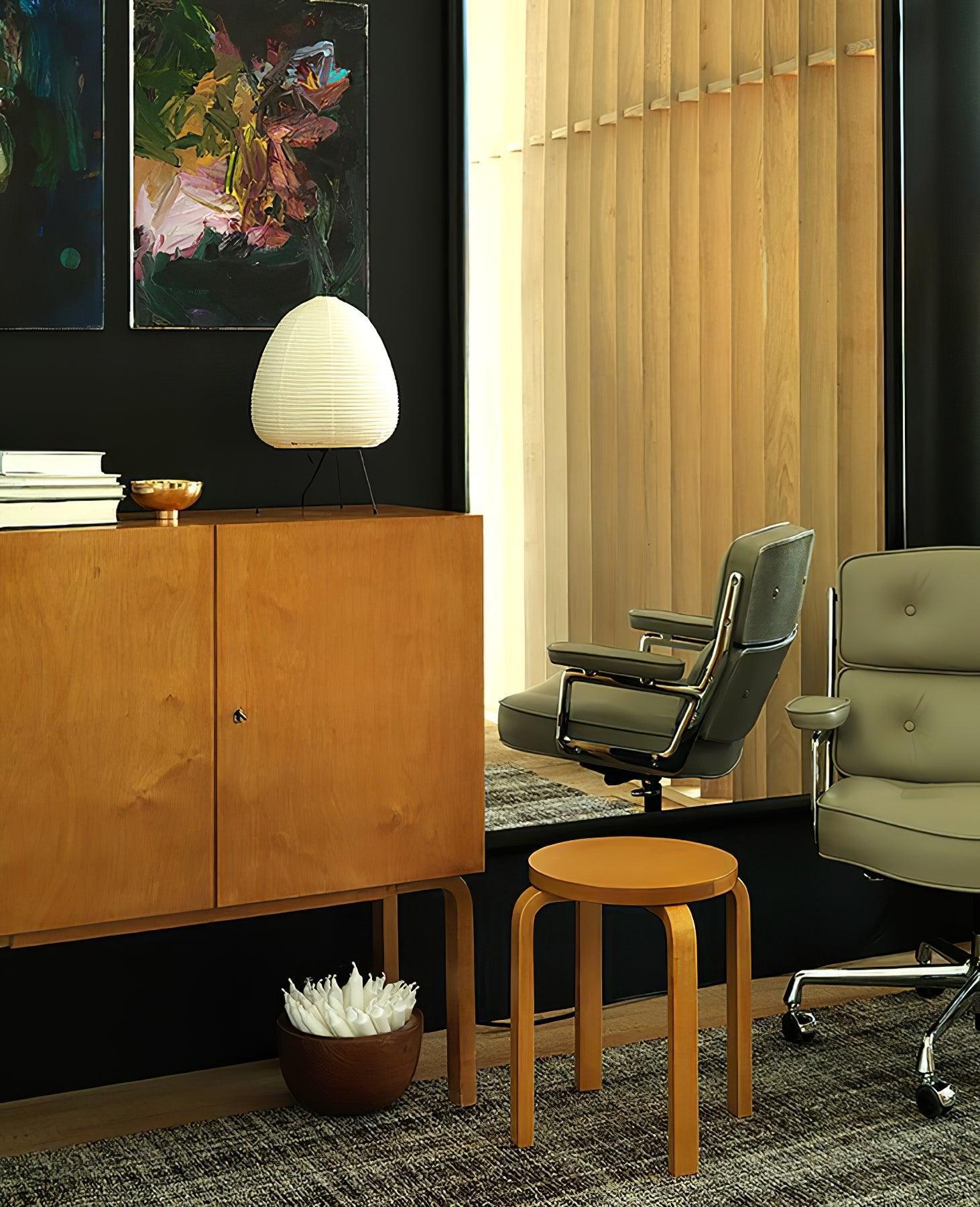 Akari Table Lamp 10.2