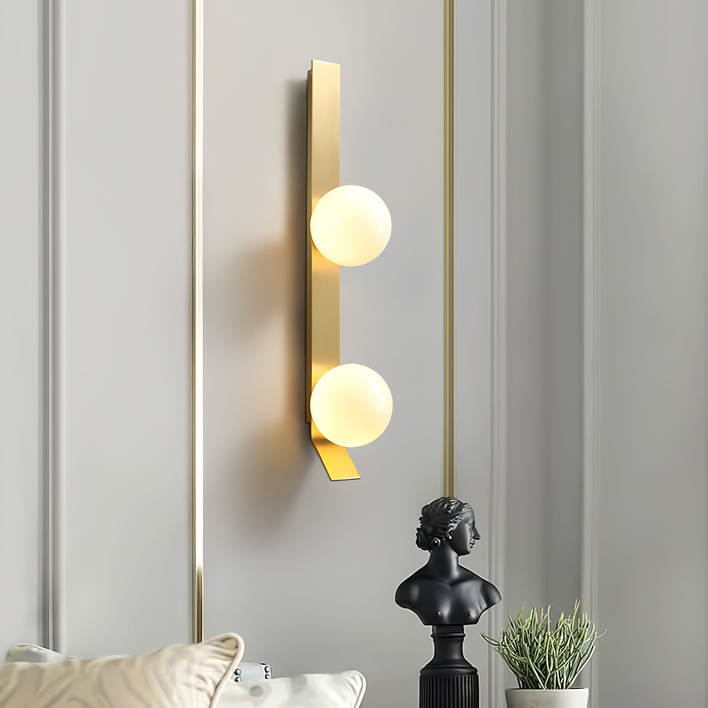 Aley Wall Lamp