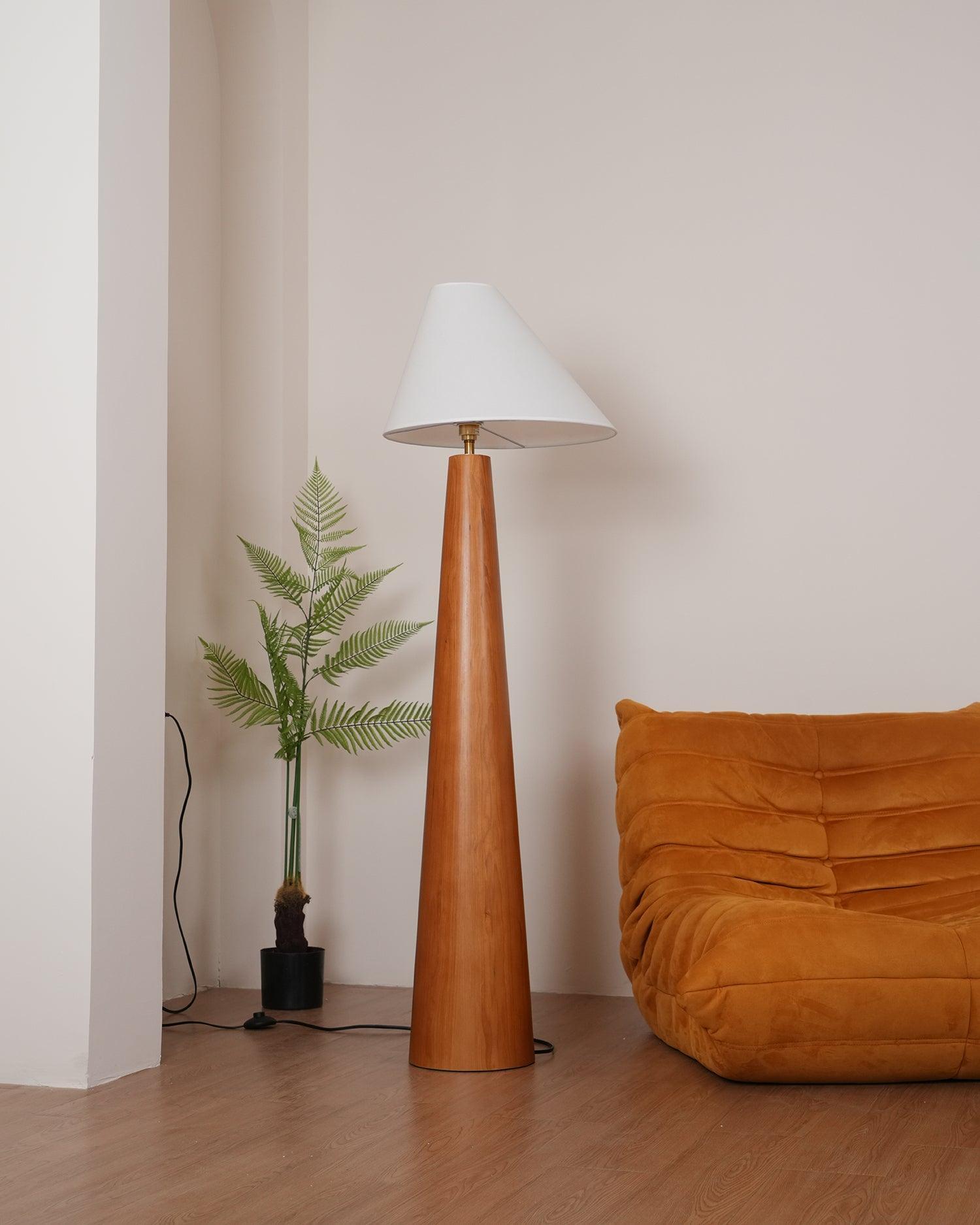 Alvin Floor Lamp 17.7