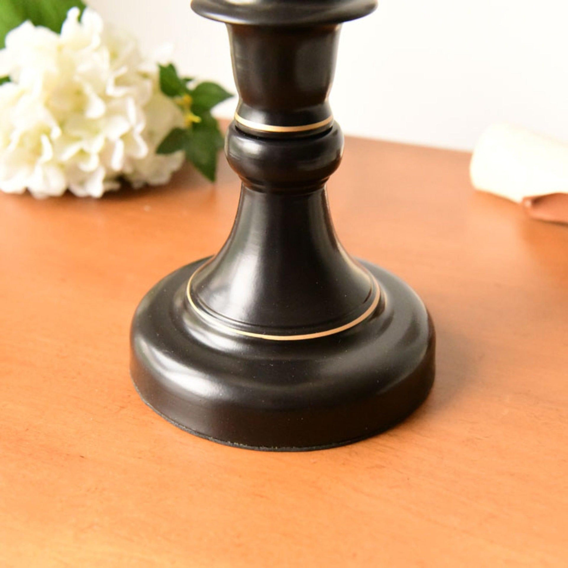 Ambrosia Metal Table Lamp 11