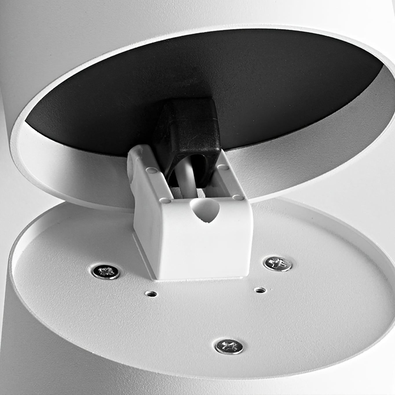 Anti-glare Nordic Surface Mounted Spotlight 3.9