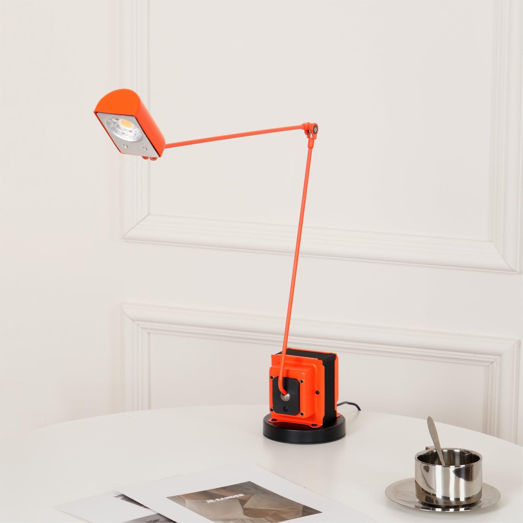 Apex Flex Table Lamp 4.3