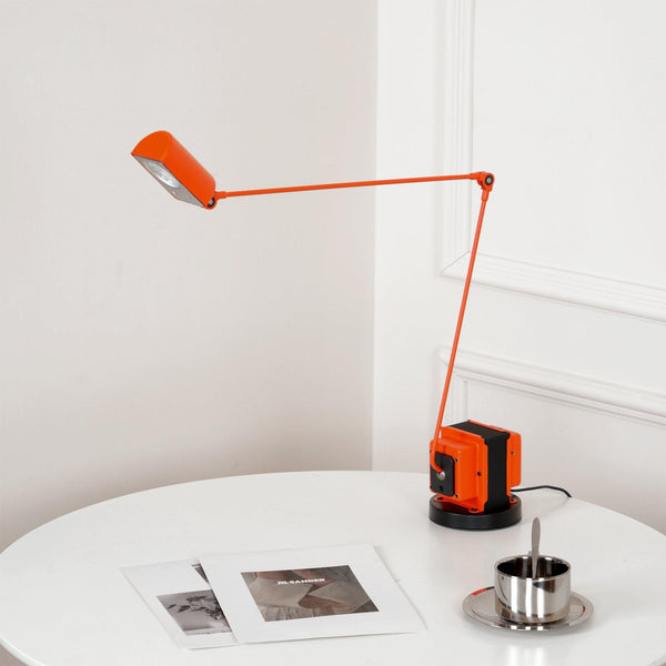 Apex Flex Table Lamp 4.3