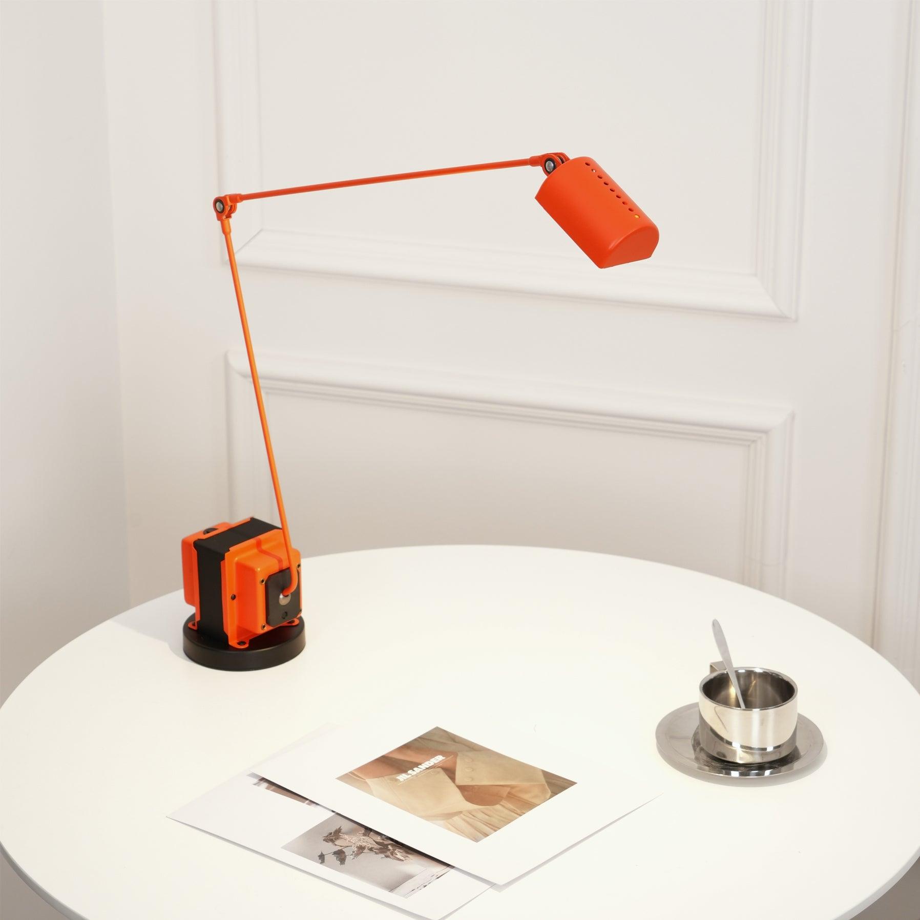 Apex Flex Table Lamp 4.3
