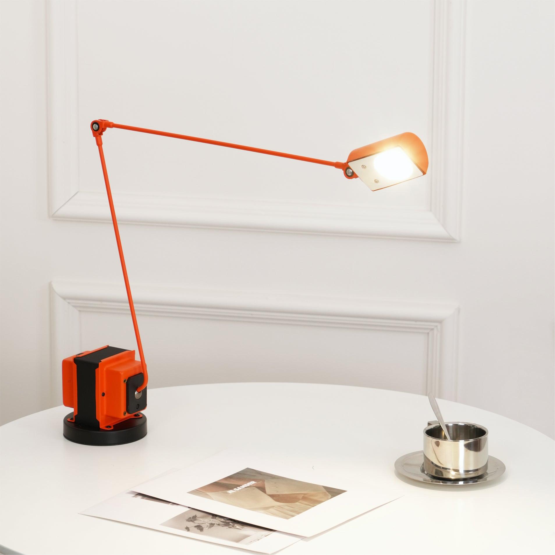 Apex Flex Table Lamp 4.3
