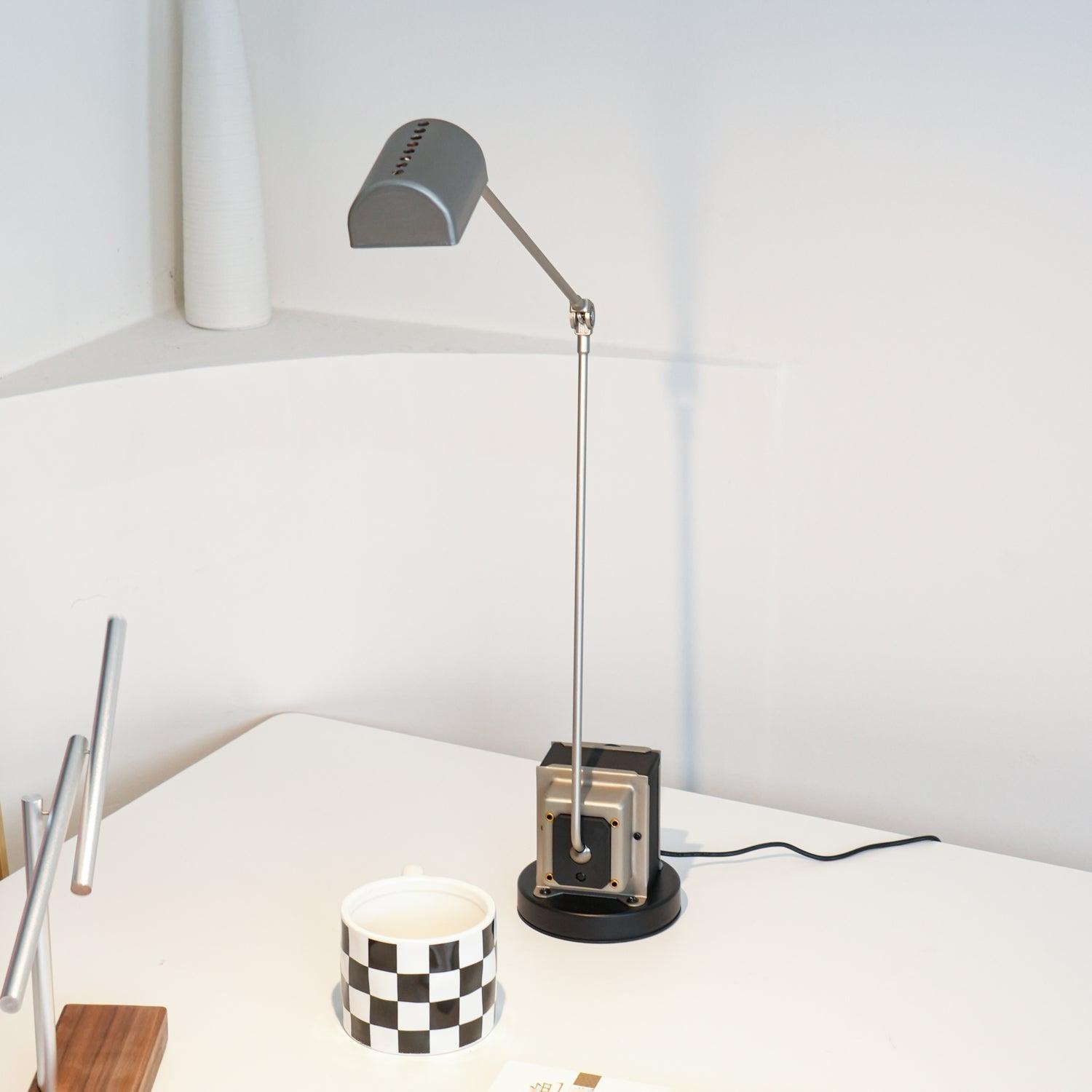 Apex Flex Table Lamp 4.3
