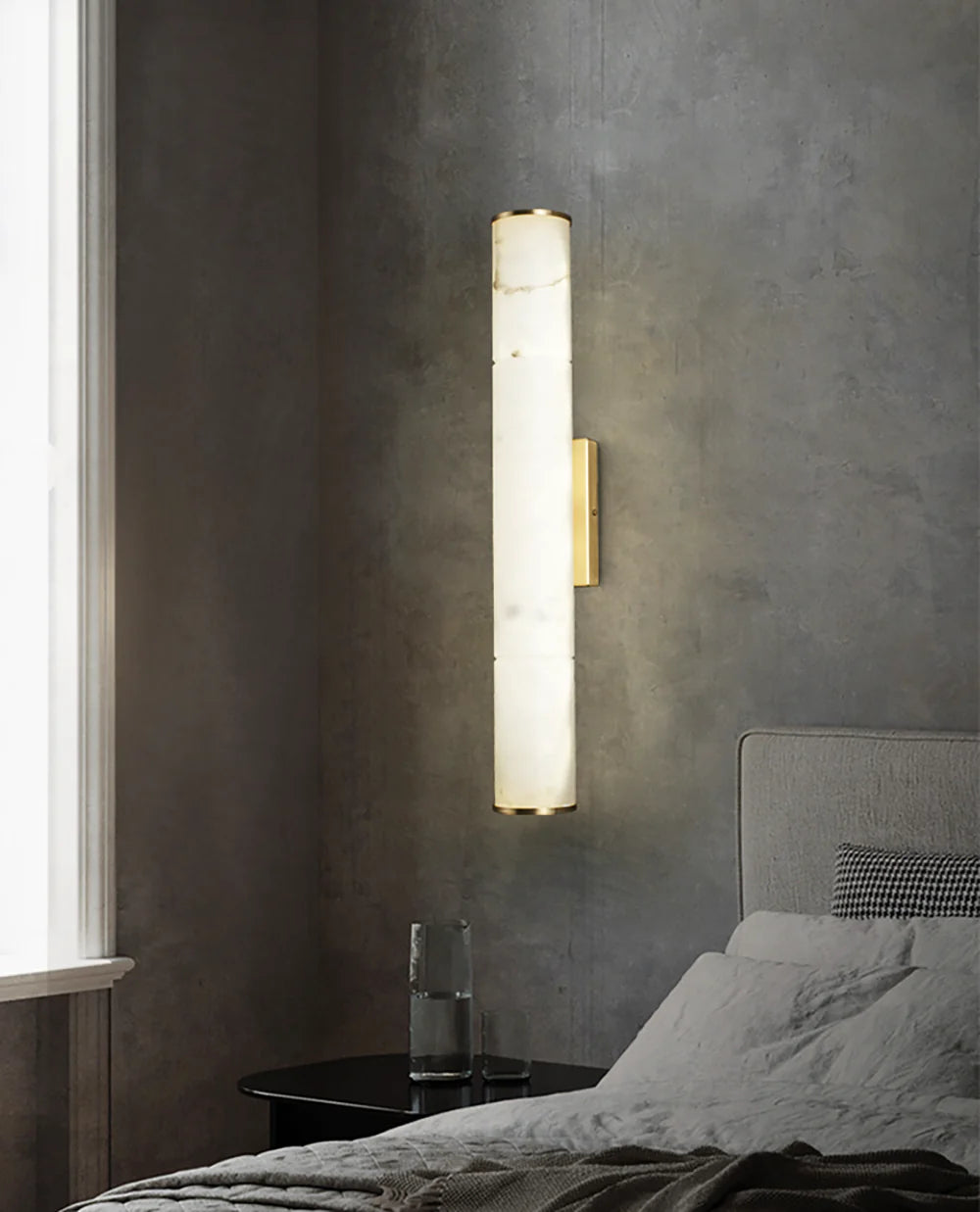 Marble Aquilus Wall Lamp