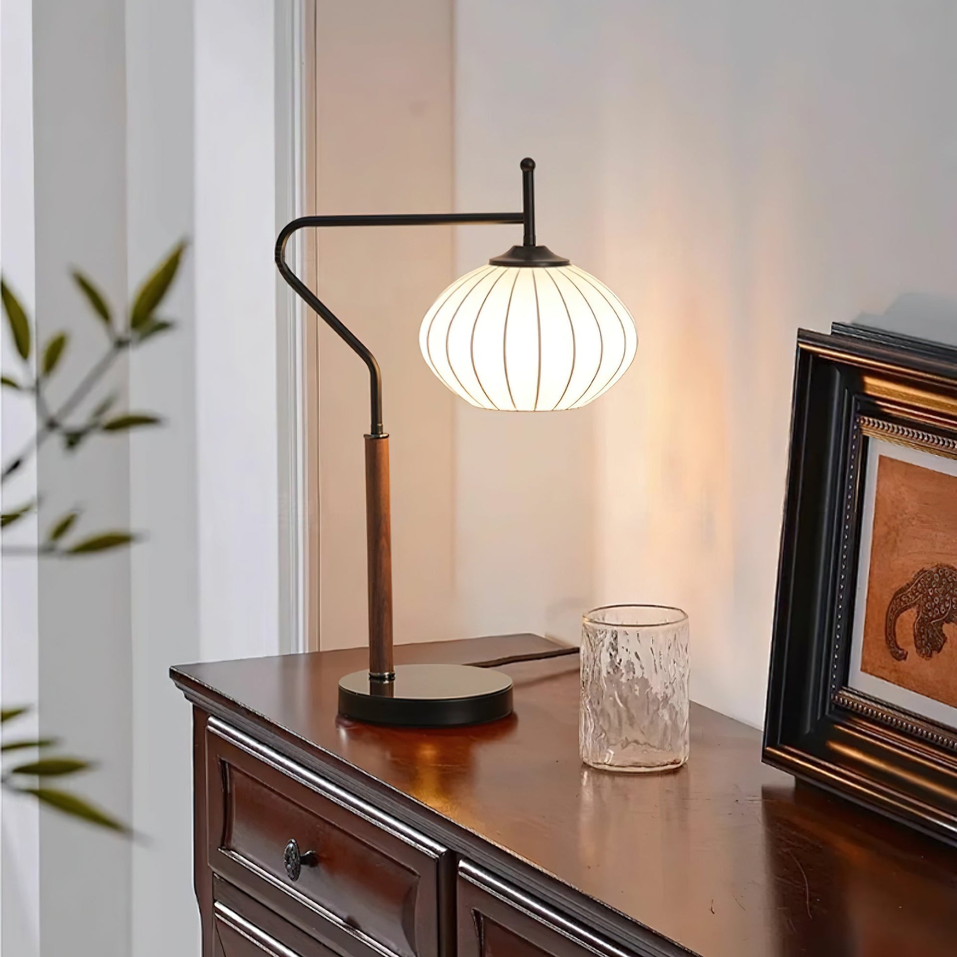 Arc Sphere Table Lamp 15