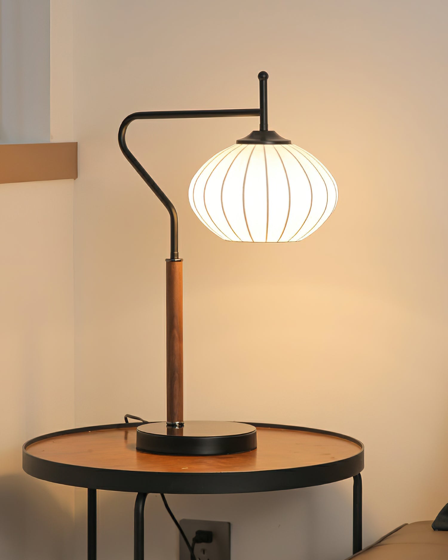 Arc Sphere Table Lamp 15