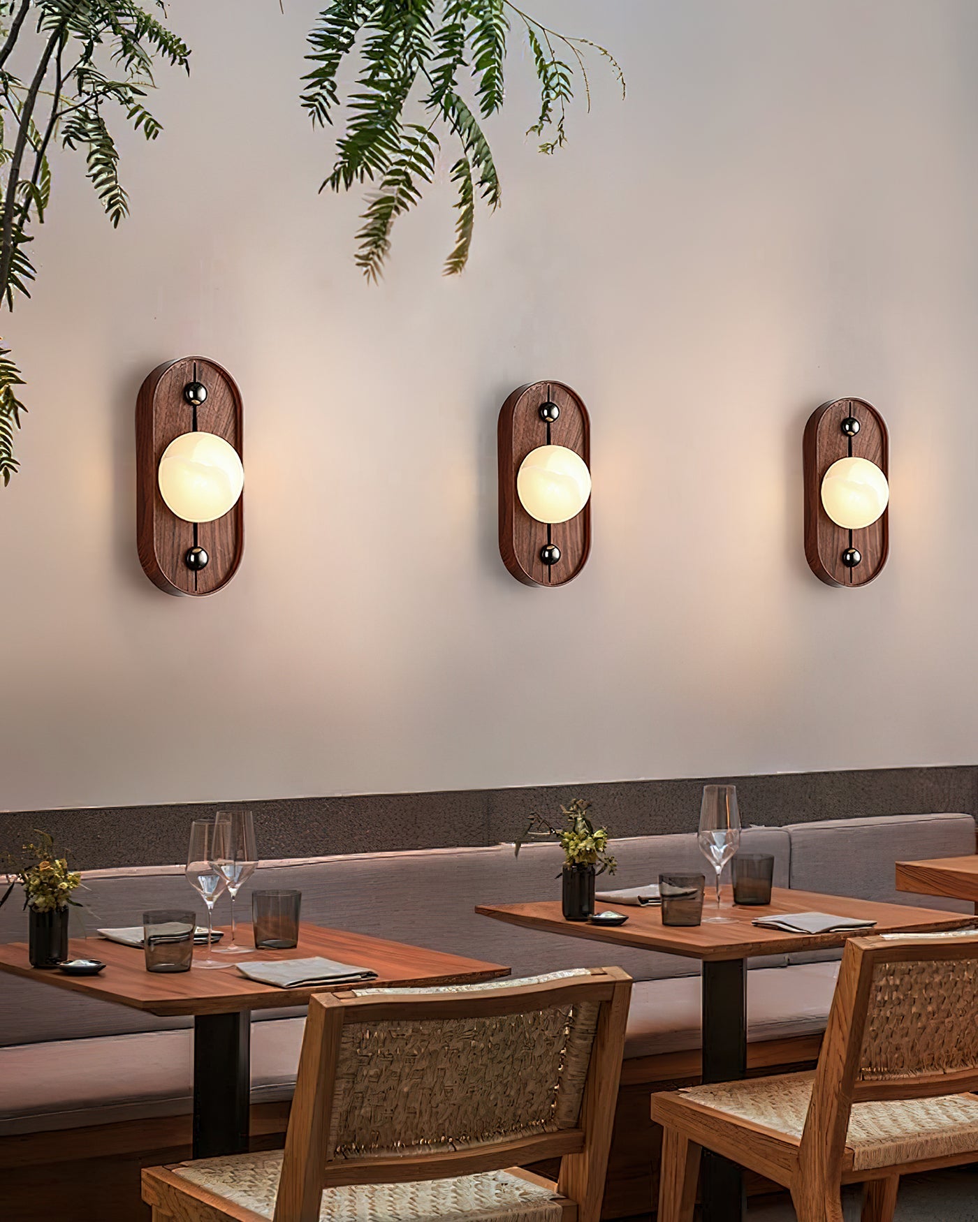 Arcoa Alabaster Wall Lamp