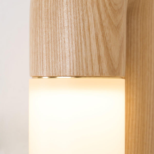 Arcus Wood Wall Lamp 7.1