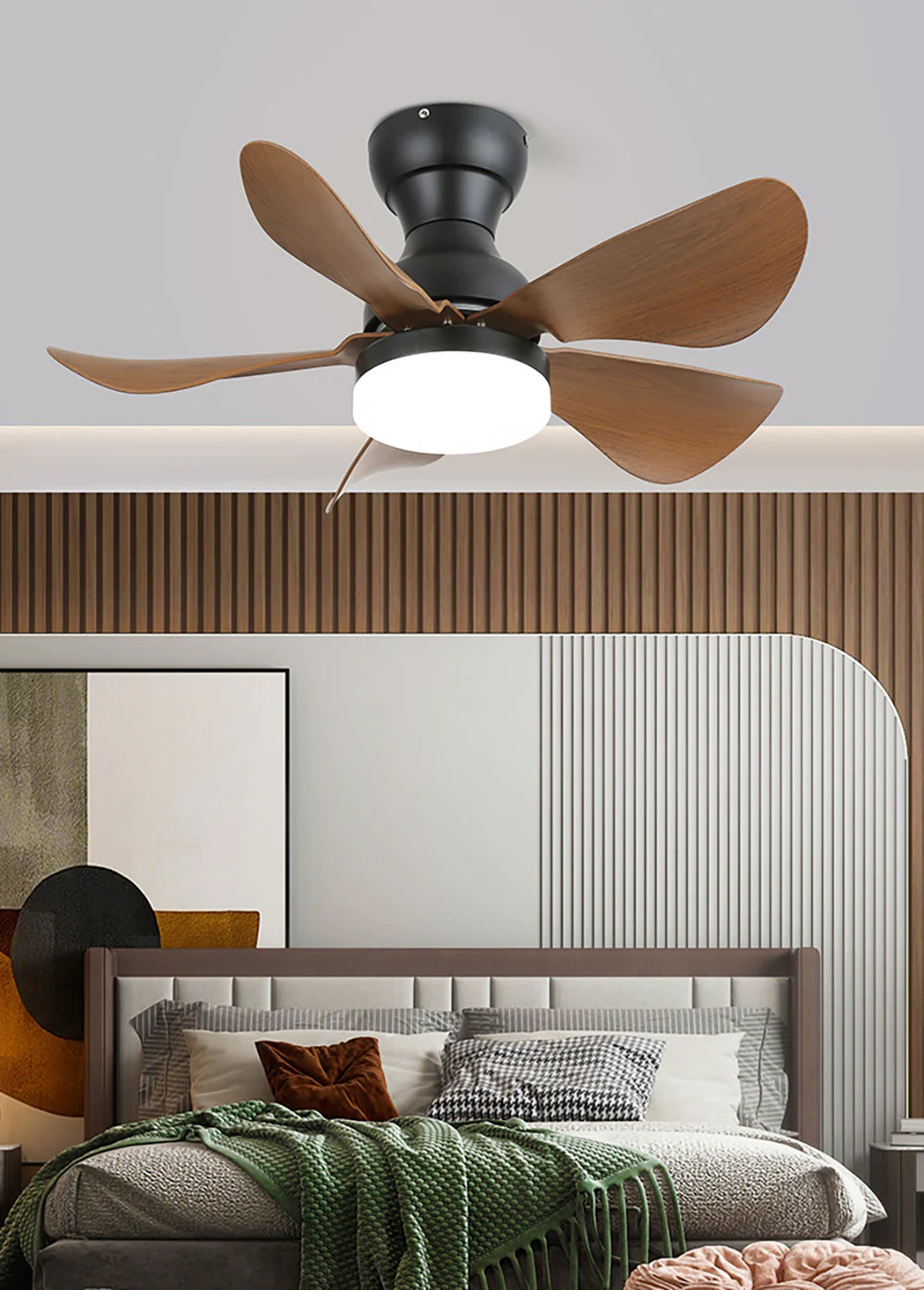 Arilia Small Blade Ceiling Fan Light