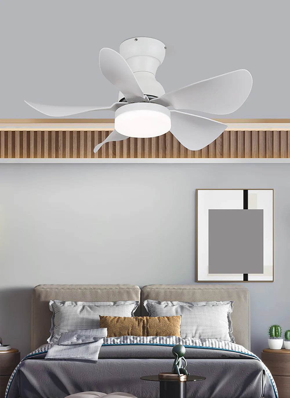 Arilia Small Blade Ceiling Fan Light