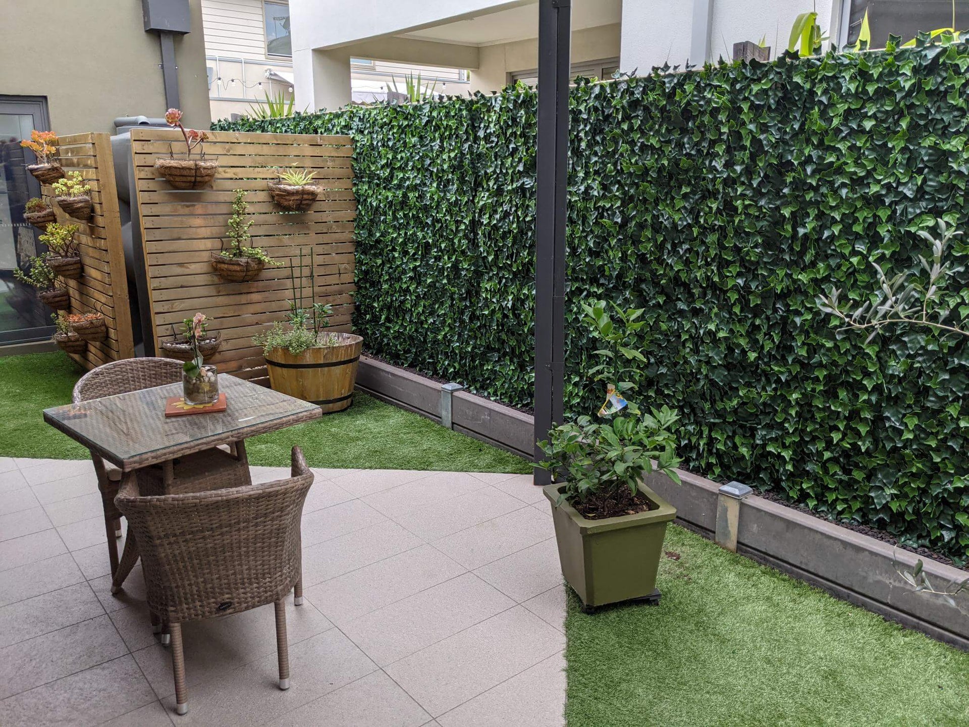 Boston Ivy Artificial Green Wall 33 SQ FT – UV Resistant – Commercial Grade (Clearance Price)