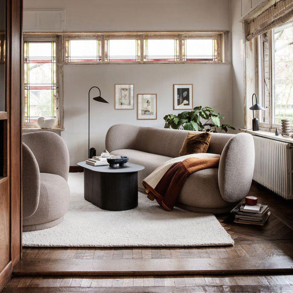 Arum Floor Lamp 16.9