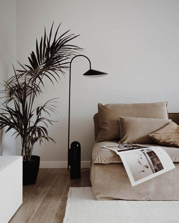 Arum Floor Lamp 16.9