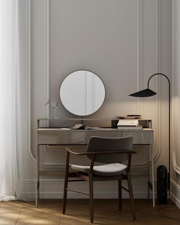 Arum Floor Lamp 16.9