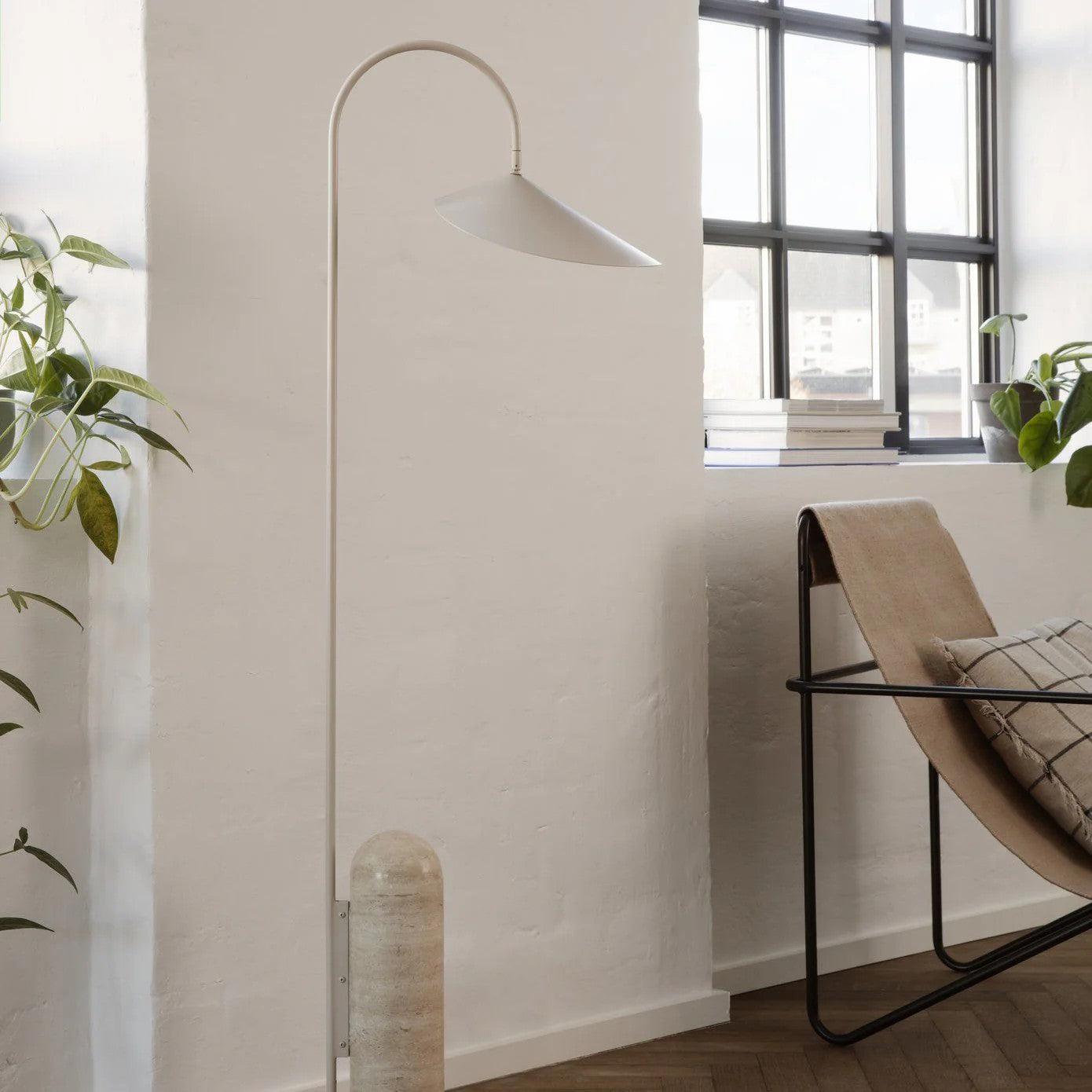 Arum Floor Lamp 16.9