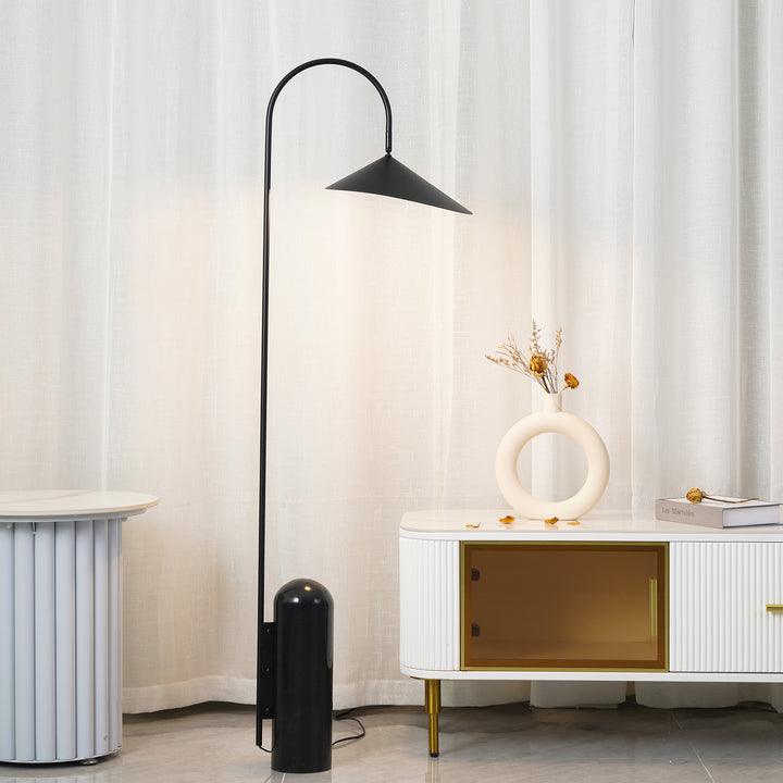 Arum Floor Lamp 16.9