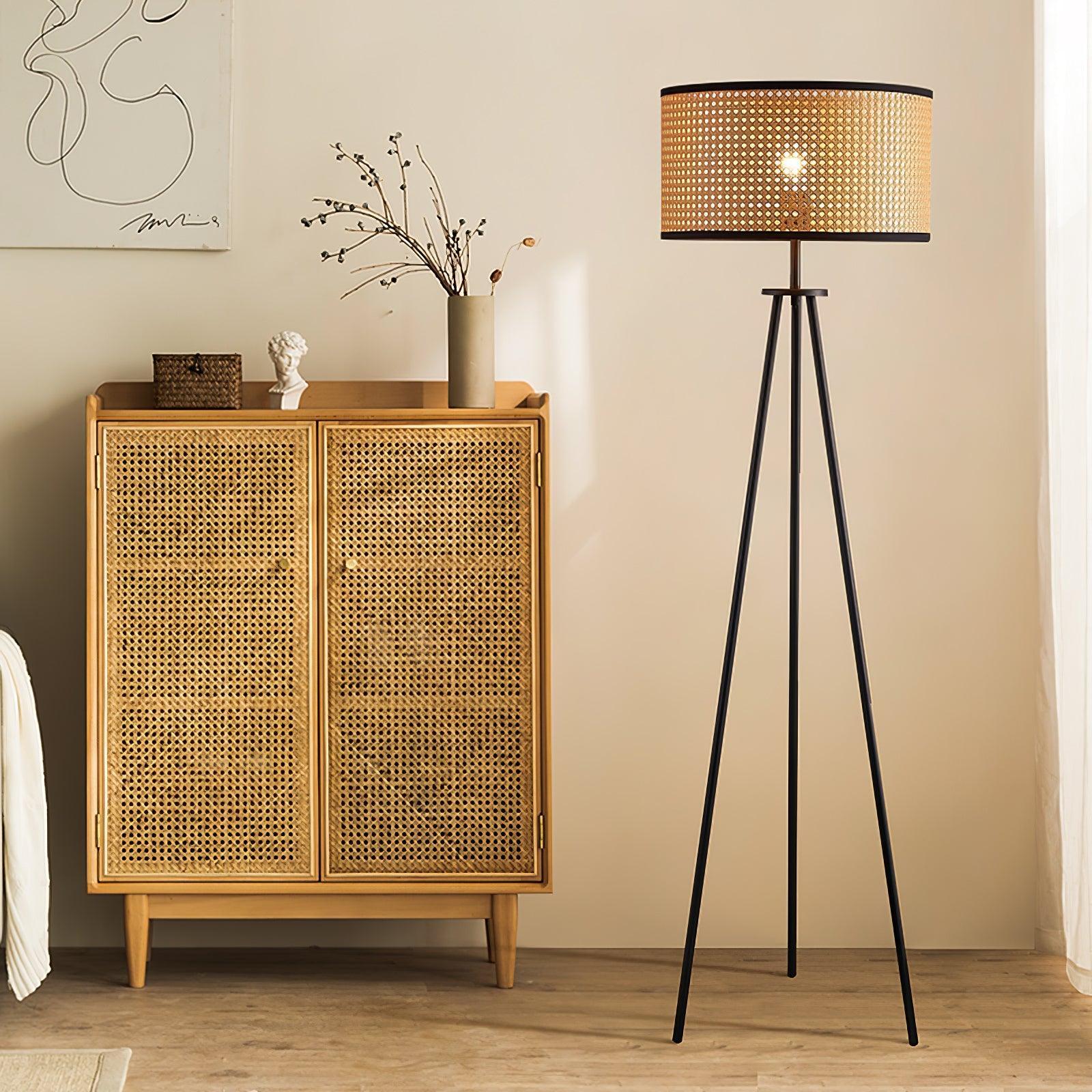 Aubrey Floor Lamp 16.5