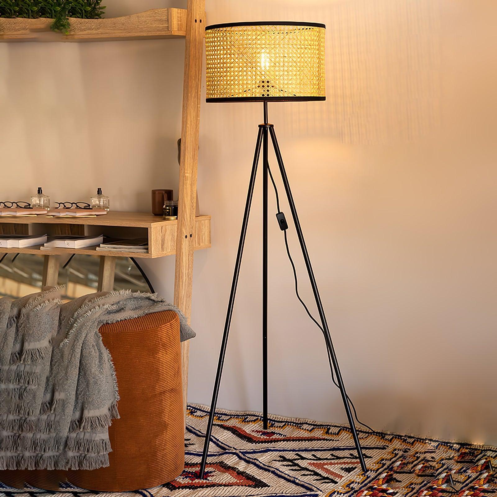 Aubrey Floor Lamp 16.5