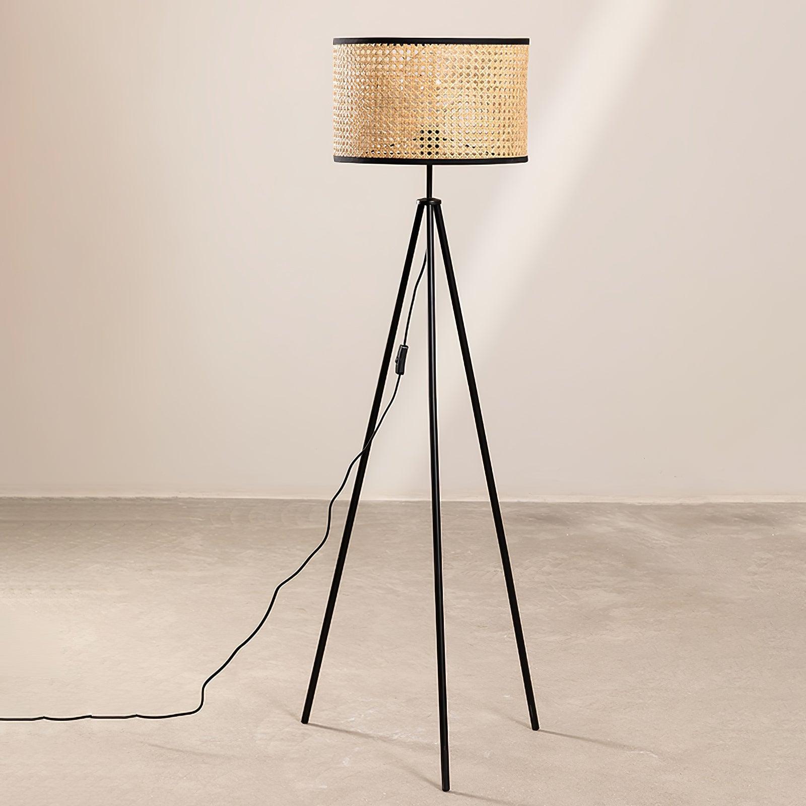 Aubrey Floor Lamp 16.5