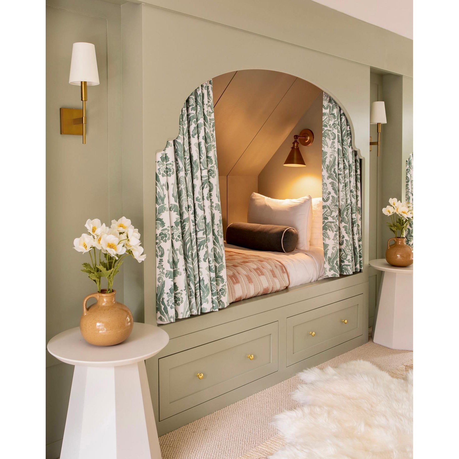 Aurelia Wall Sconce 5