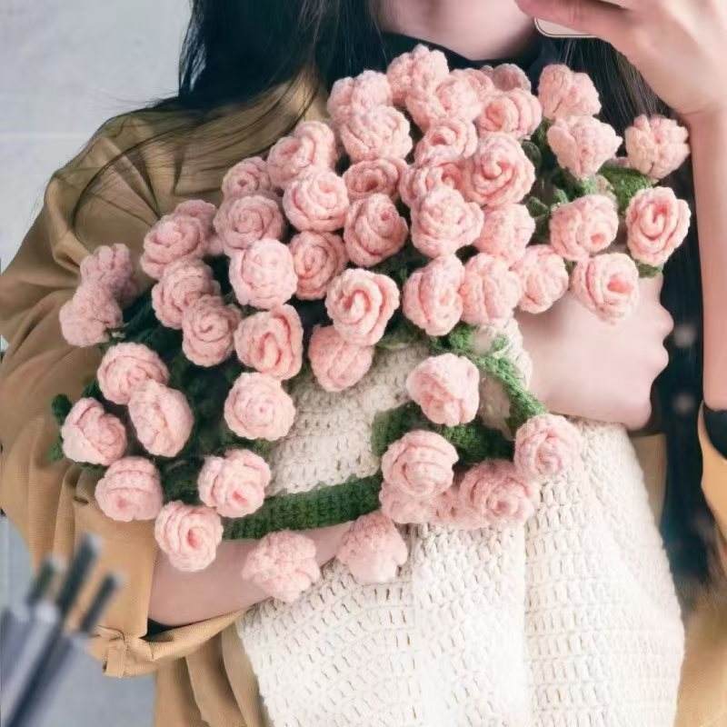 60cm New Creative Rose Bouquet Blanket (Finished), Crocheted Flower Bouquet Gift for Girlfriend