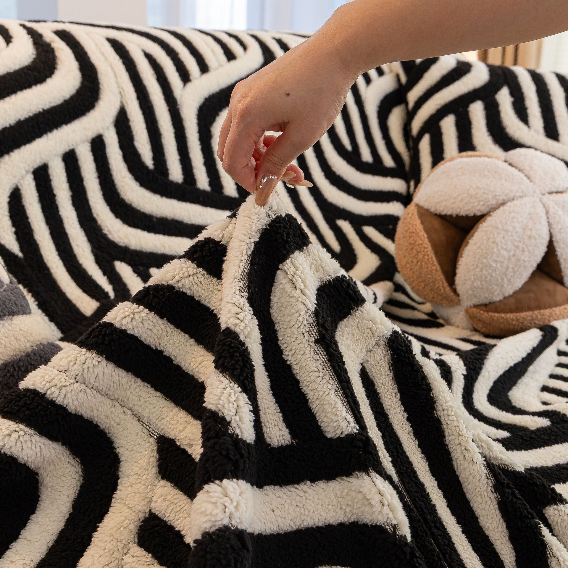 Plush Sherpa Sofa Throw Cover for Sectional, Jacquard Wave Throw Furniture Protector