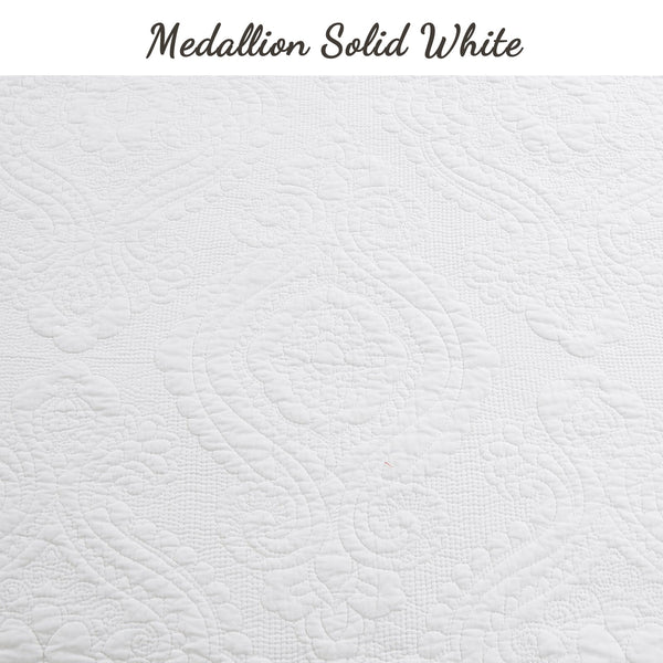 Solid White Chic Brocade Matelassé Medallion Floral Cotton Reversible Quilt Bedding Set
