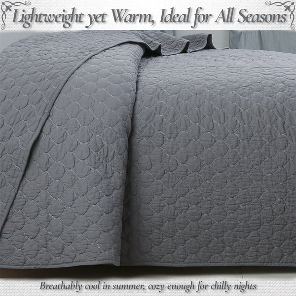Ogee Classic Solid Chic Gray 3 Piece Cotton Quilt Bedding Set