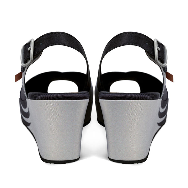 Chocolaticas® Black Birds Women's Sandal