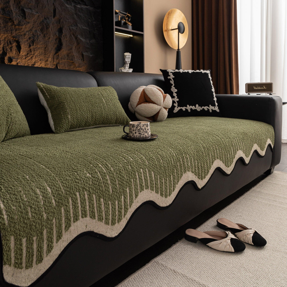 Textured Sofa Seat Cover with Wave Edge – Non-Slip, Washable Couch Throw Protector