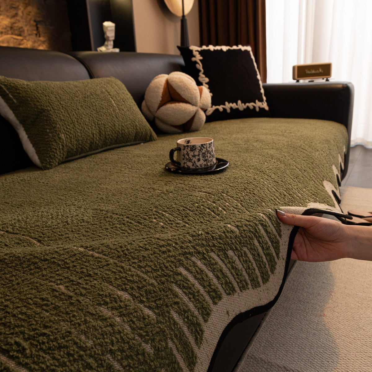 Textured Sofa Seat Cover with Wave Edge – Non-Slip, Washable Couch Throw Protector