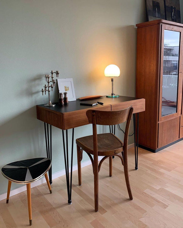 Bauhaus Table Lamp 7.9