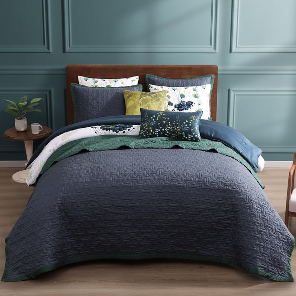Bebejan Abstract Vines 8 Piece Reversible Comforter & Coverlet Set