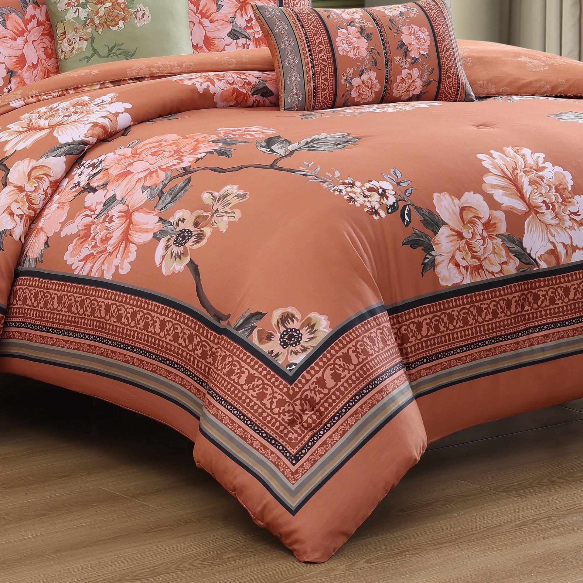 Bebejan Rossana 5 Piece Reversible Comforter Set in QUEEN - Final Sale