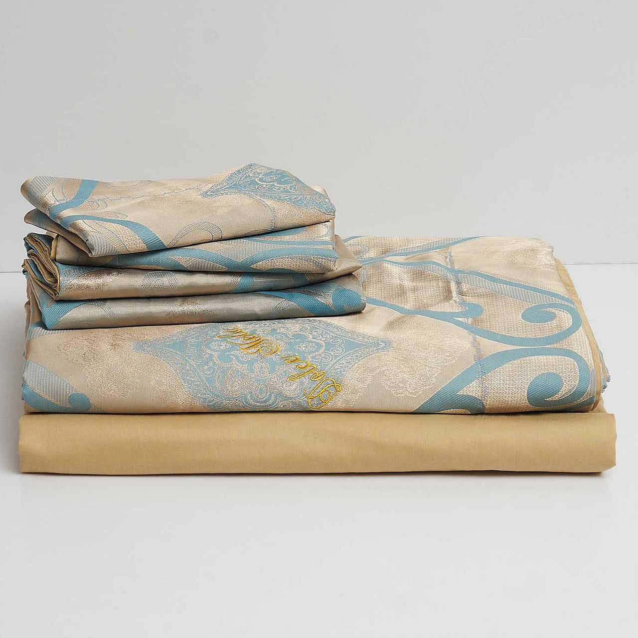 Dolce Mela  6 Pieces Luxury Jacquard Duvet Cover Set - Dubai