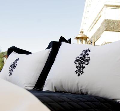 400TC Liaison Belladonna Duvet Onyx