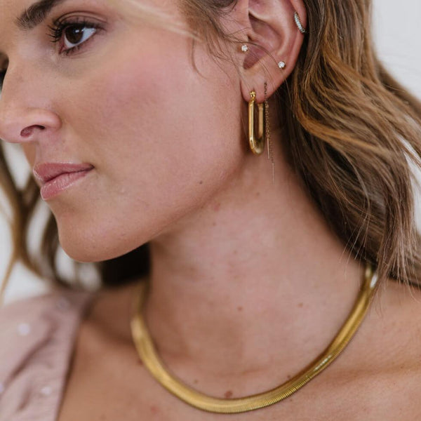 Good Luck Charm Screw-Thread U-Hoop Earrings