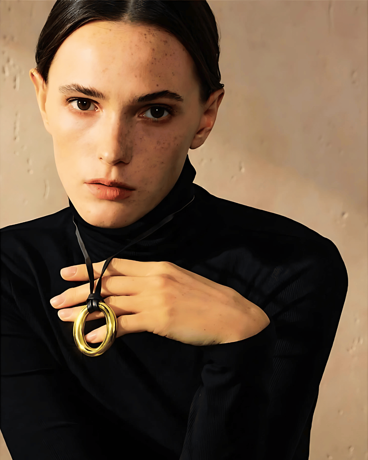 Gold Pendant Necklace - Symbiose Cord