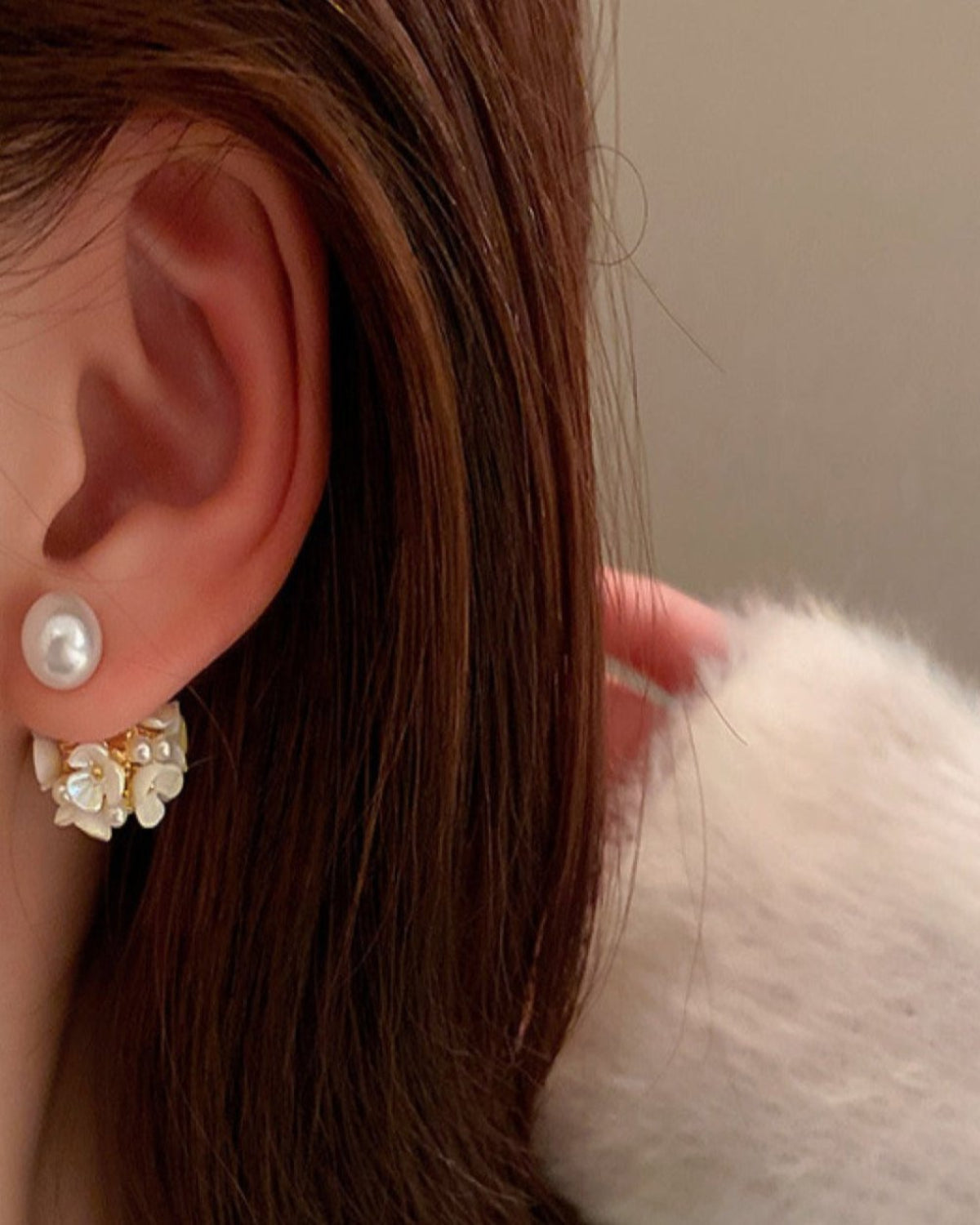 Best Trending Trendy Pearl Stud Earrings Jewelry Gift on Sale for Women, Lady, Mother, Wife