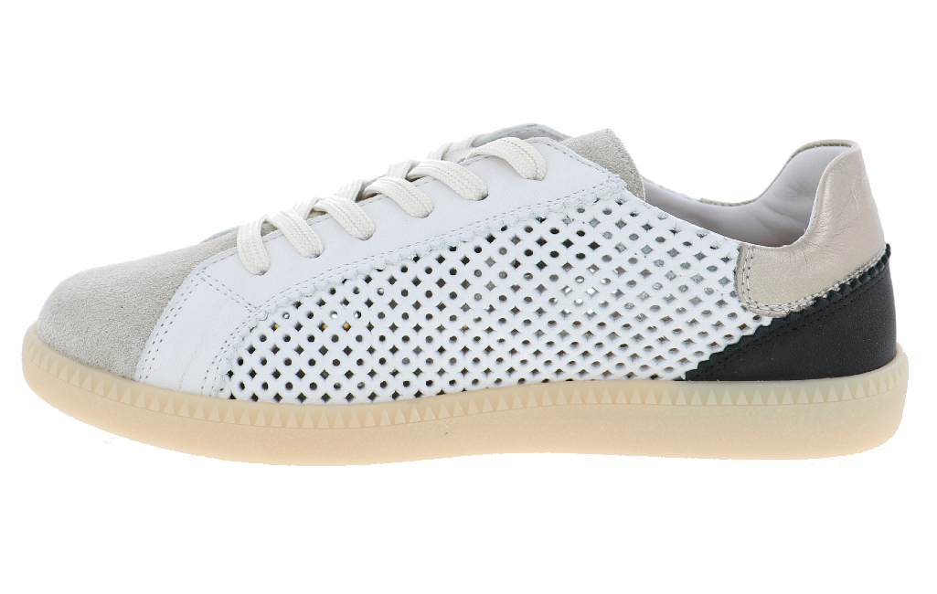 Amelia Sneakers